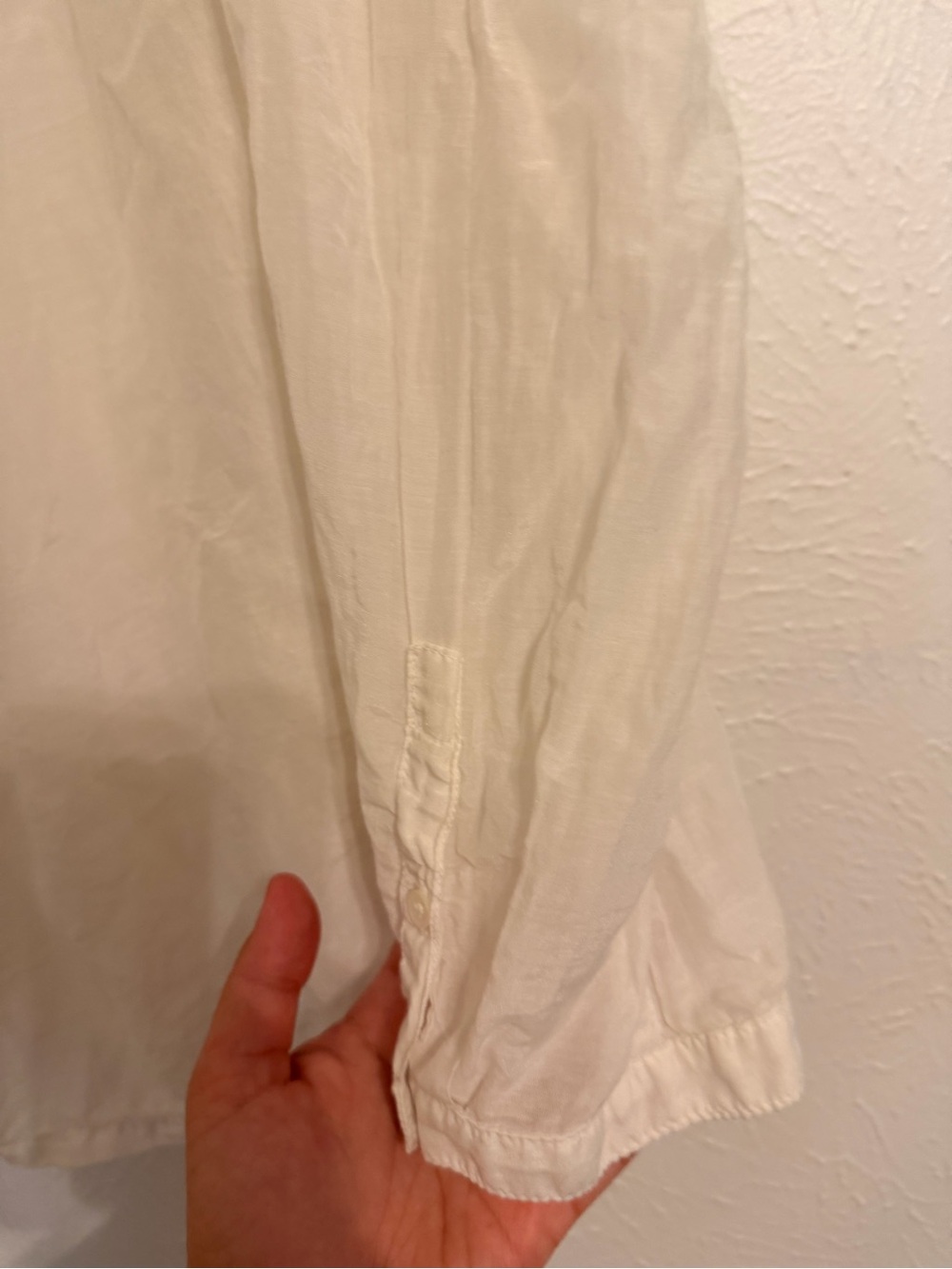 Xirena White Silk/Cotton sheer Button up - Picture 6 of 6